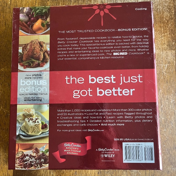 Betty Crocker Cookbook bonus edition, never used/been in storage - Picture 2 of 7